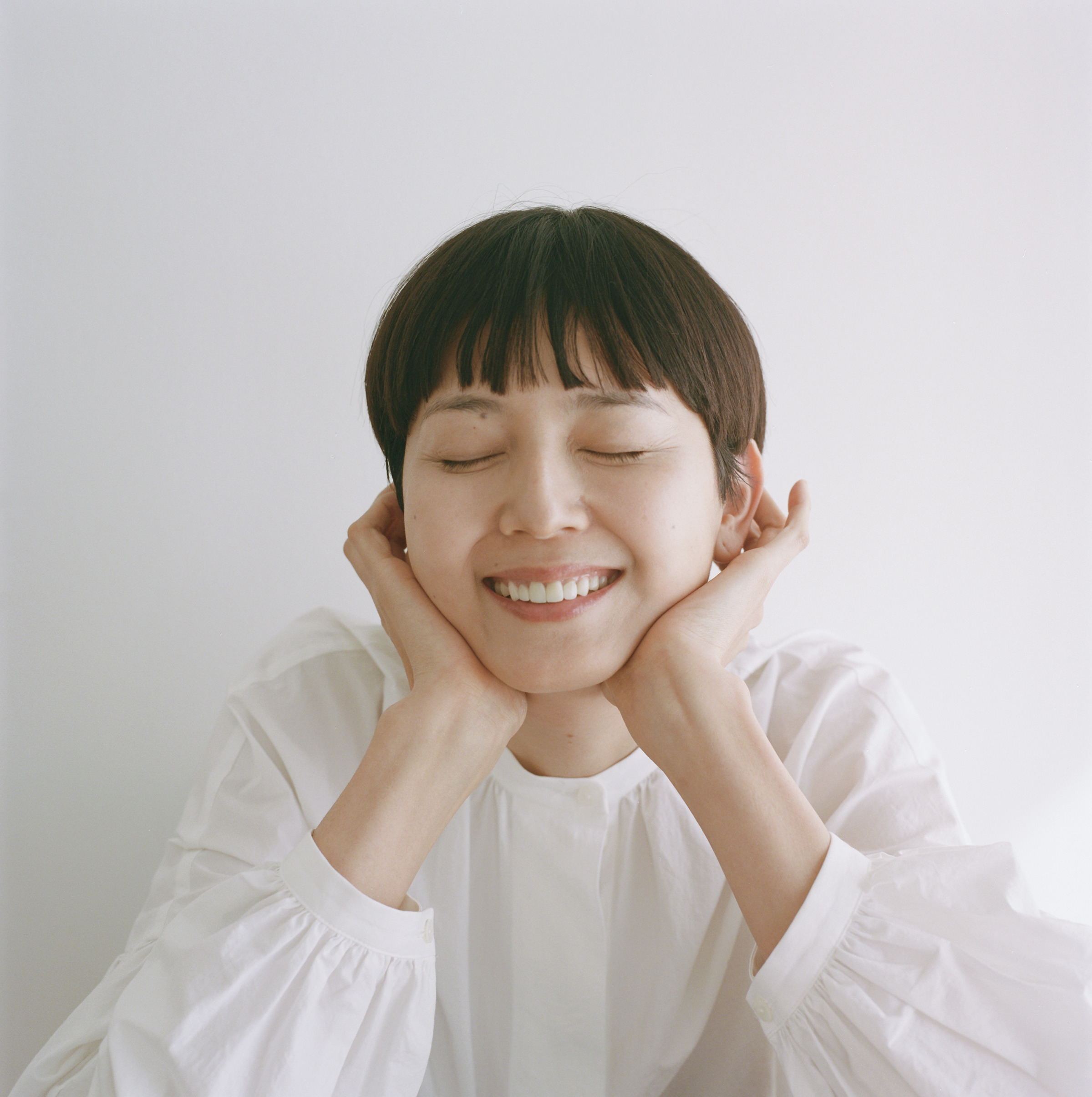 モデル：菊池亜希子
