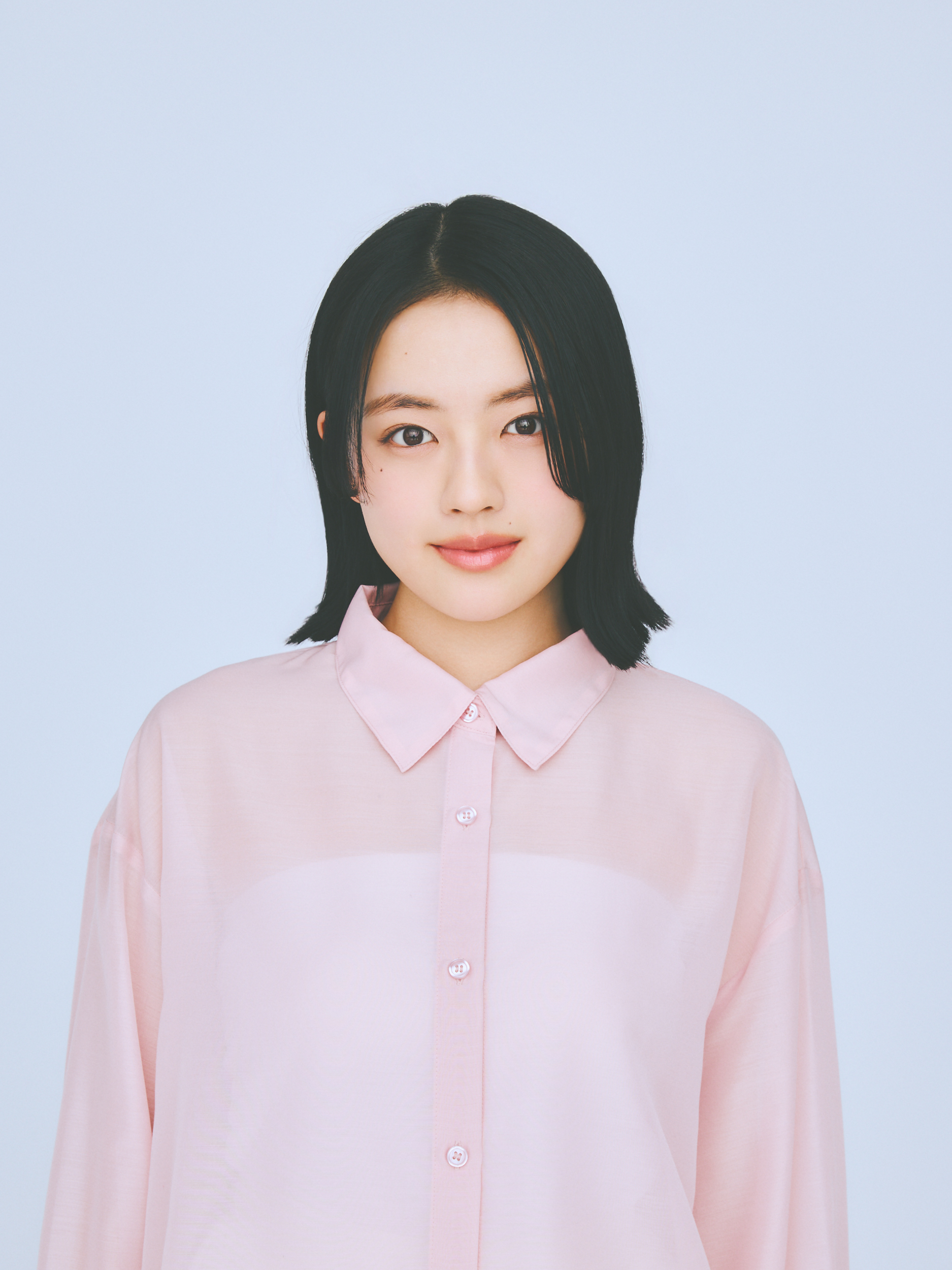 モデル：上坂樹里