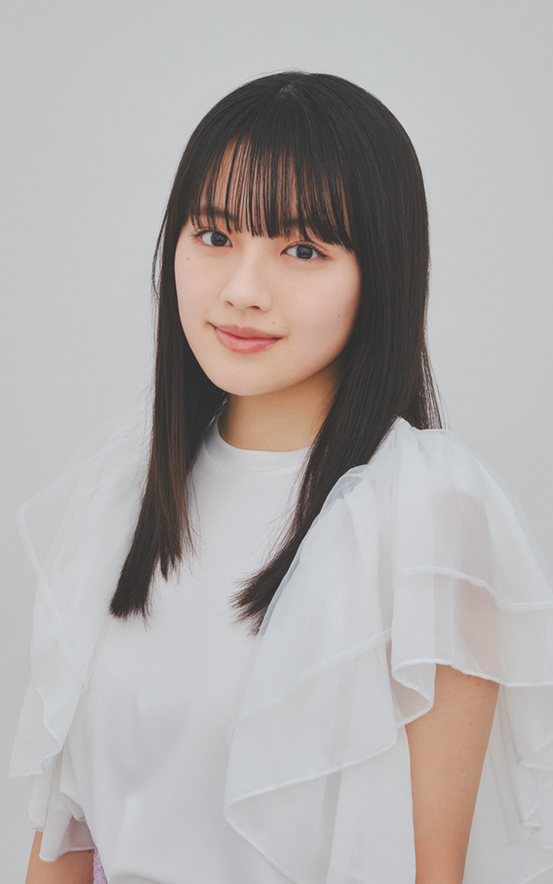 モデル：上坂樹里