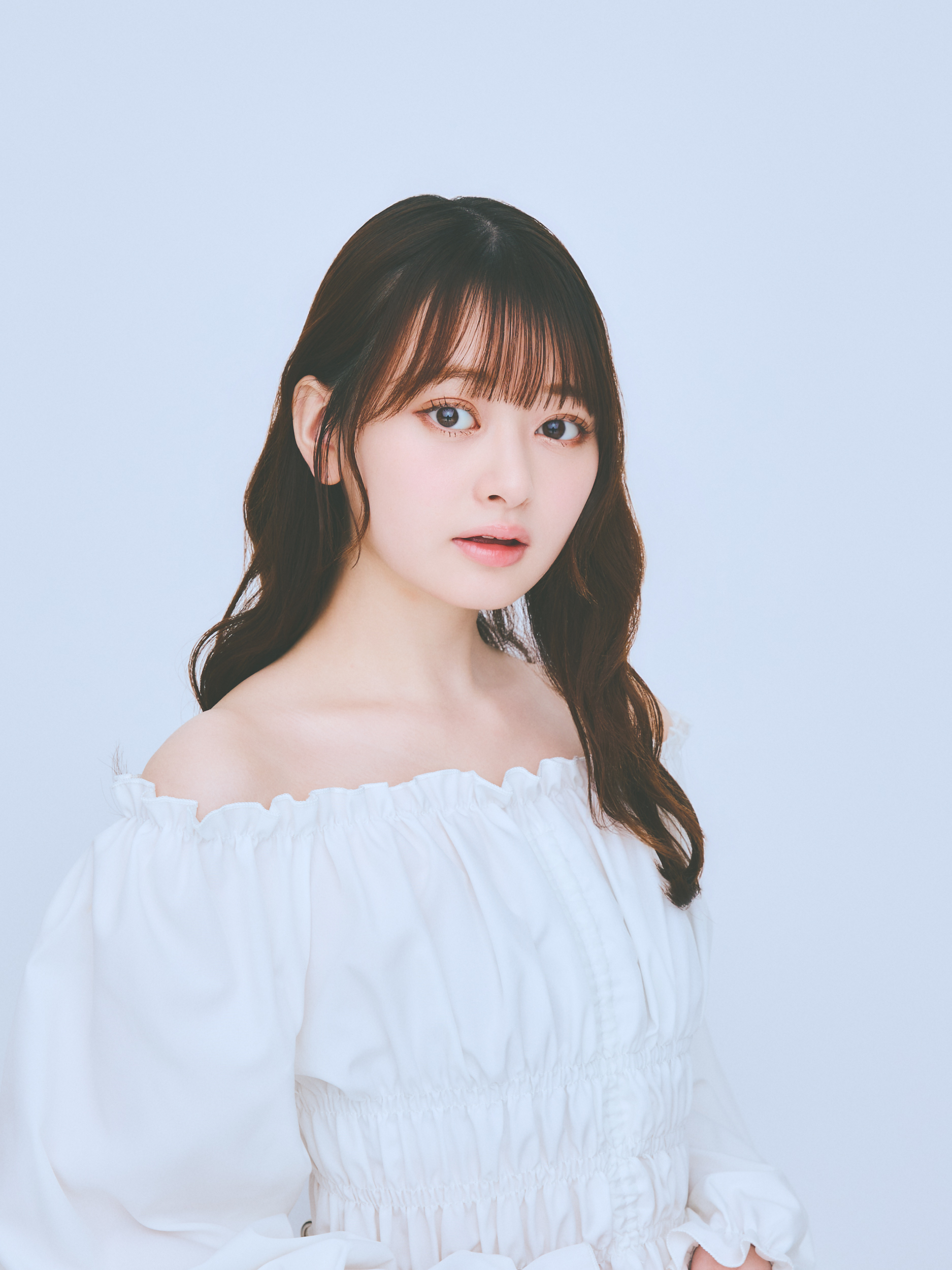 モデル：高比良由菜